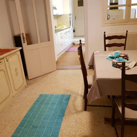 Maison L'agatoise بيت للعطل *